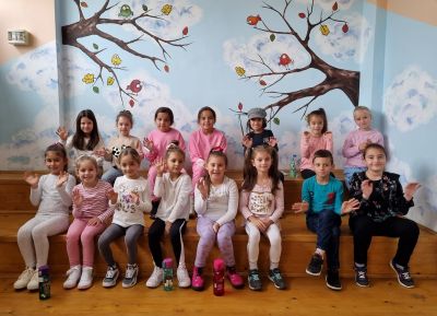 ЧЕСТИТ ПЪРВИ УЧЕБЕН ДЕН В ОДК-НЕСЕБЪР 1